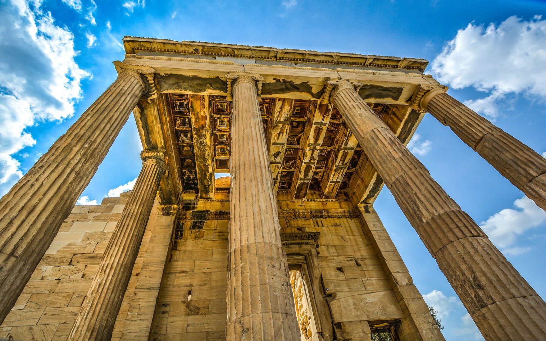 the-acropolis-ancient-history-athens-the-travel-agent