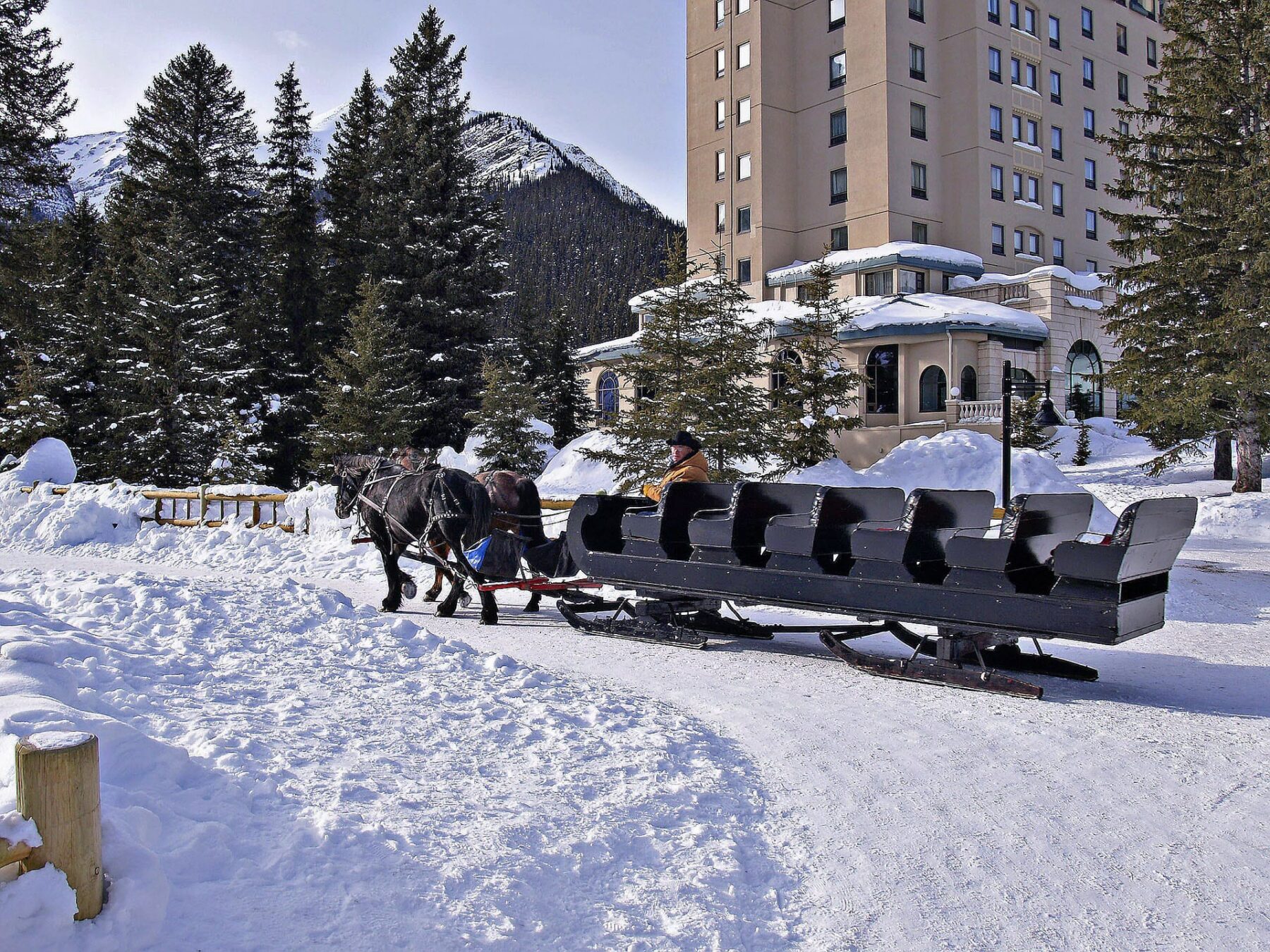 Lake Louise's Winter Wonders - The Travel Agent, Inc.